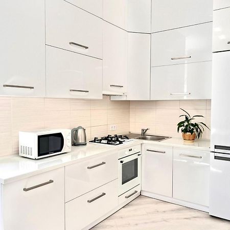 Семицвіт Apartment ลวีฟ ภายนอก รูปภาพ