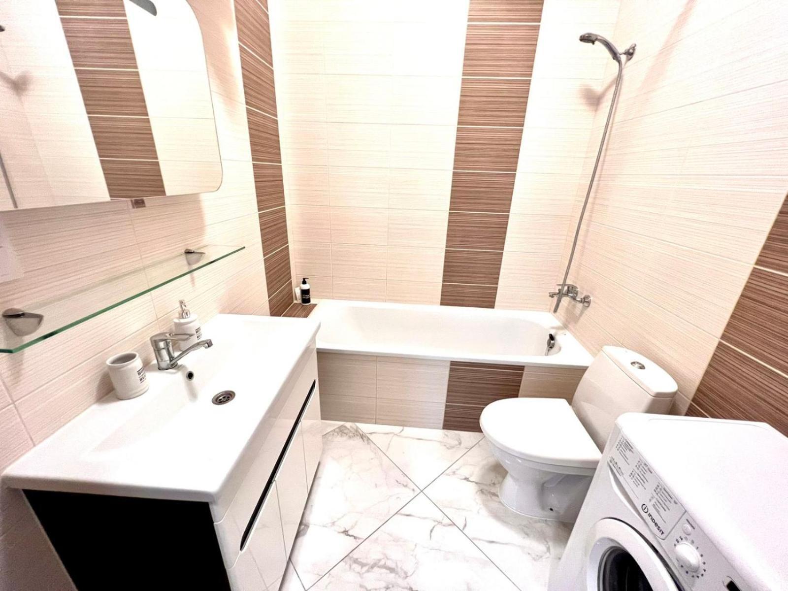Семицвіт Apartment ลวีฟ ภายนอก รูปภาพ