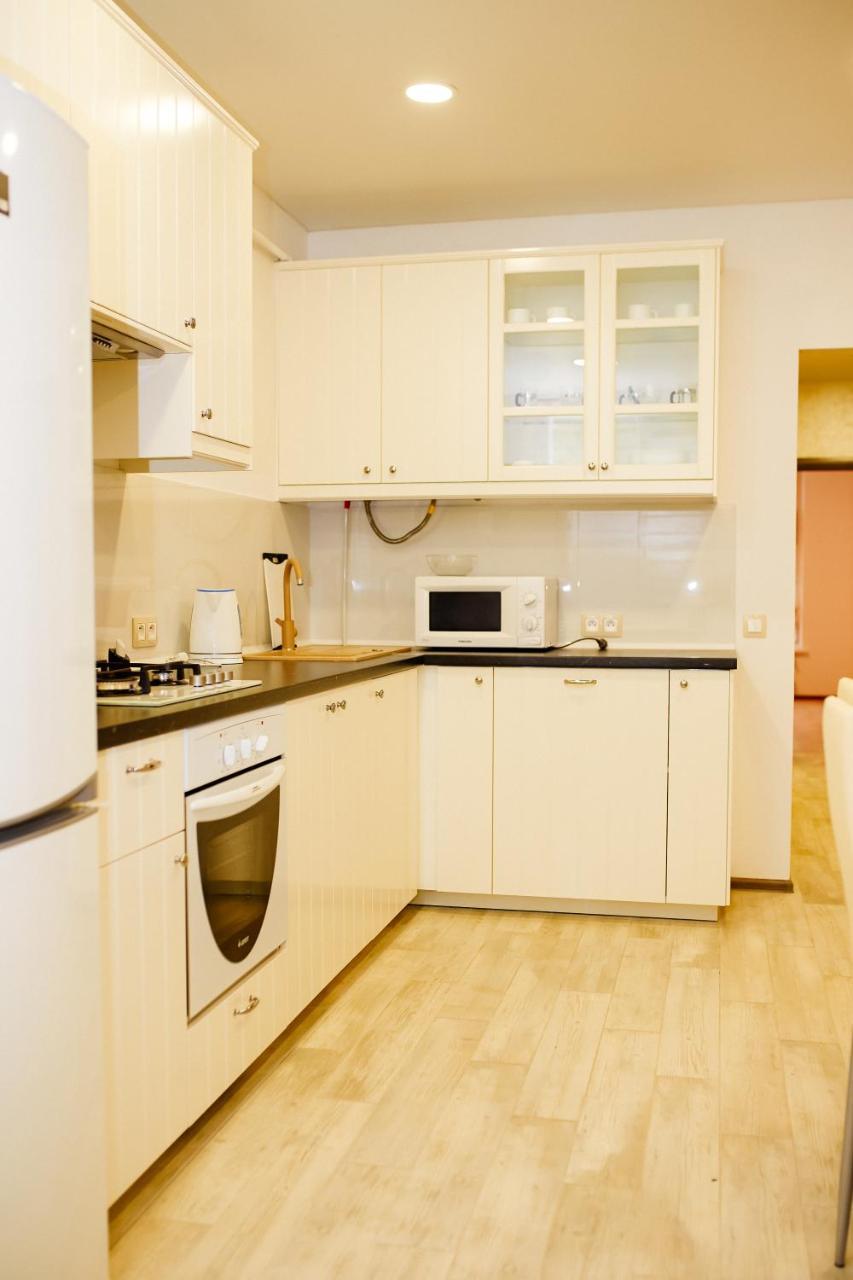 Семицвіт Apartment ลวีฟ ภายนอก รูปภาพ